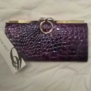 Nine west clutch